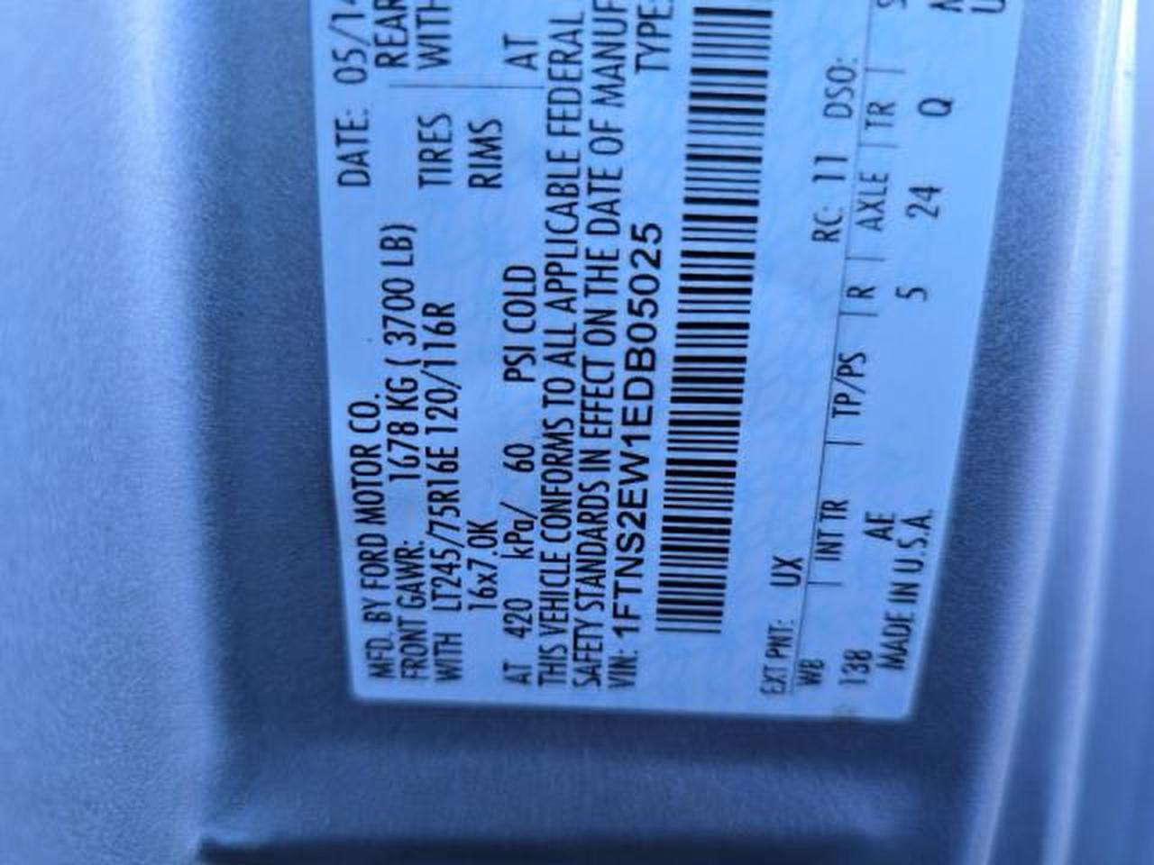 FORD ECONOLINE E250 VAN