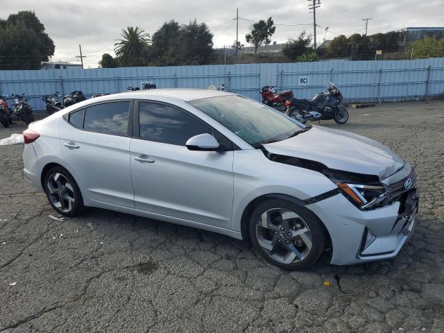 2019 HYUNDAI ELANTRA SE - KMHD74LFXKU782707