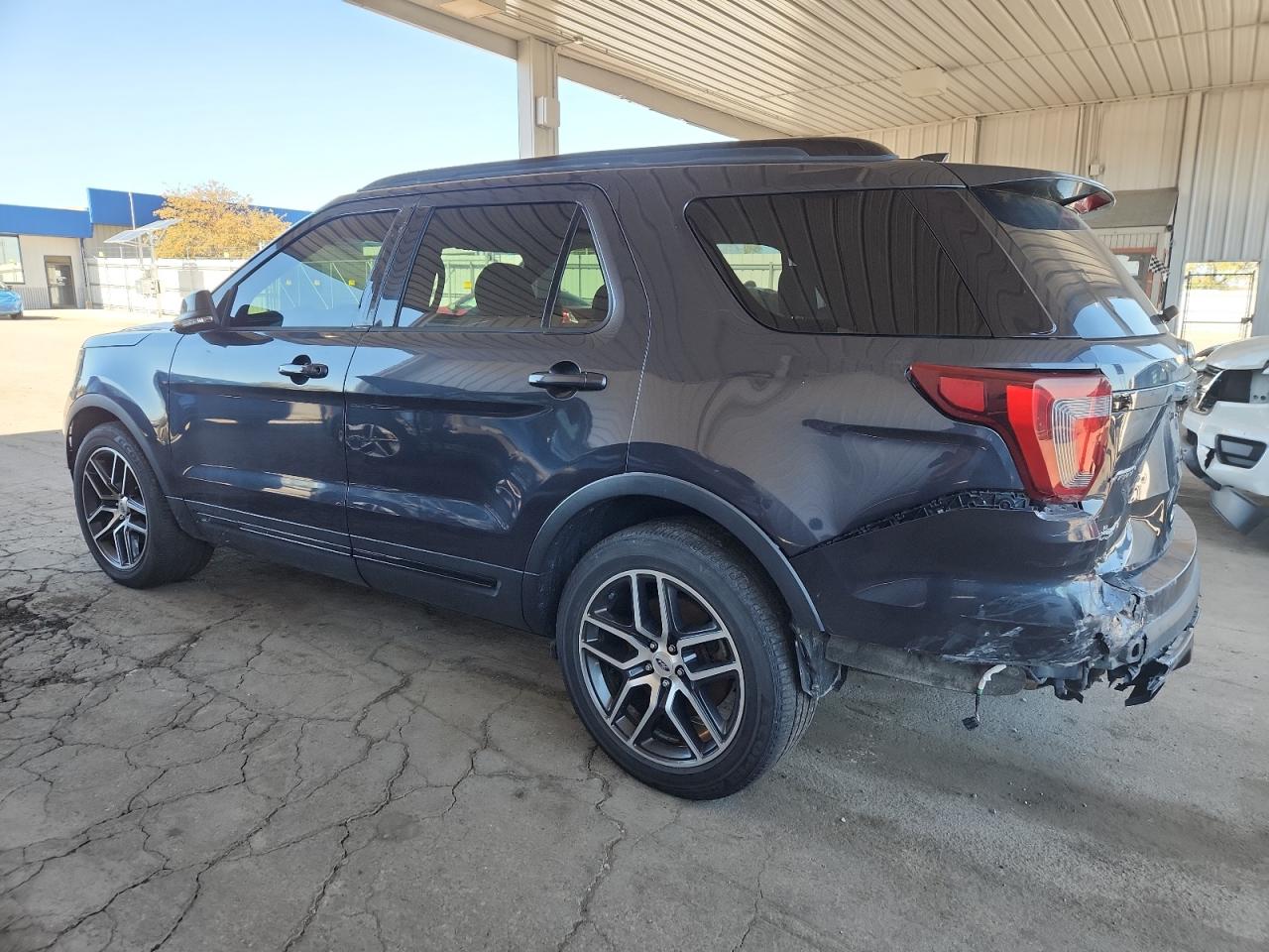 FORD EXPLORER SPORT