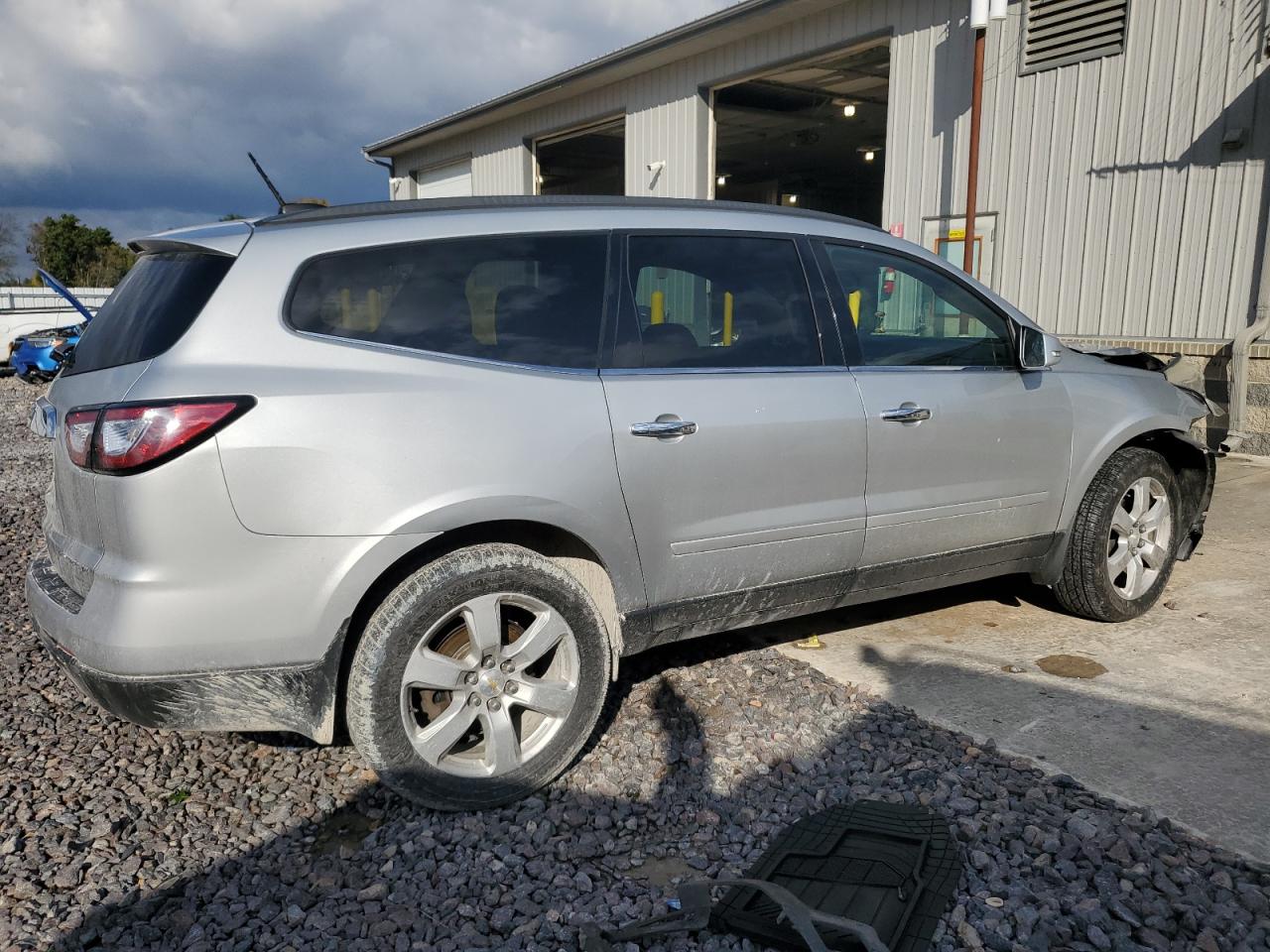 CHEVROLET TRAVERSE LT