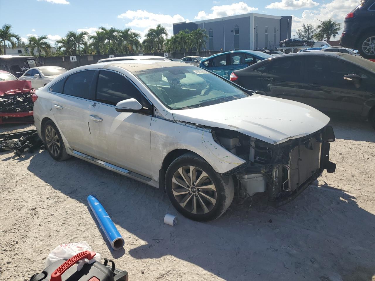 HYUNDAI SONATA SPORT