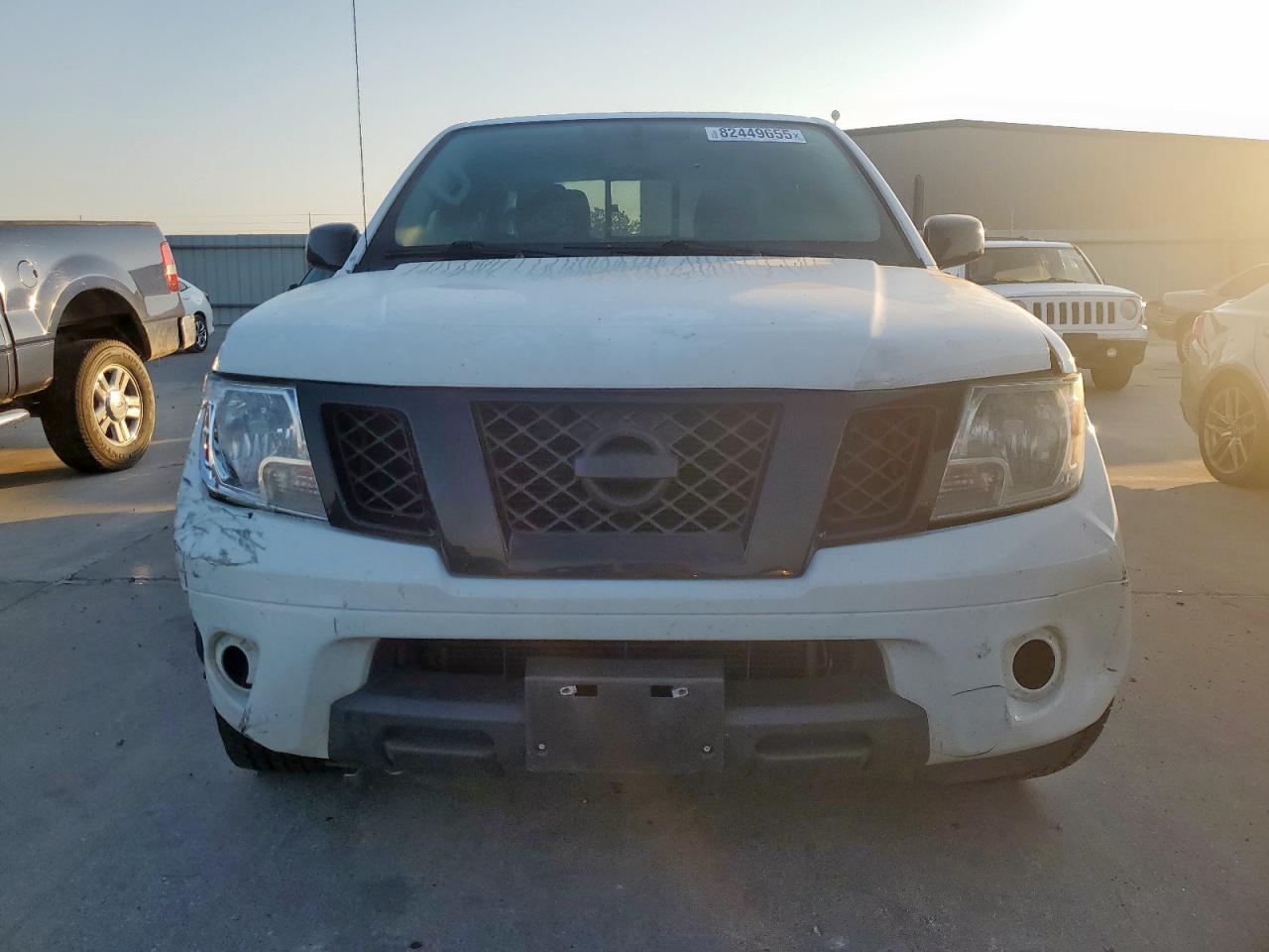 NISSAN FRONTIER S