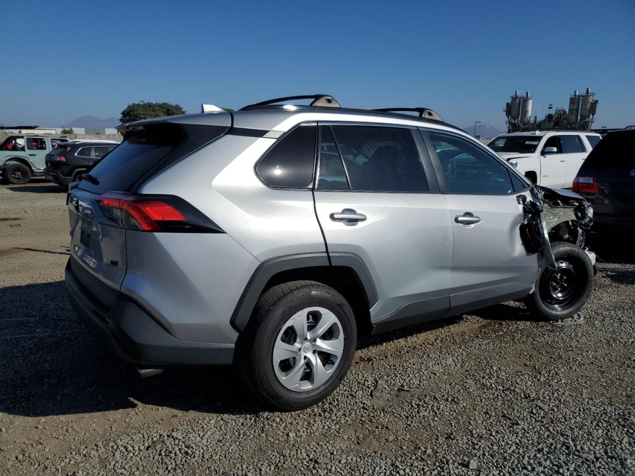 TOYOTA RAV4 LE