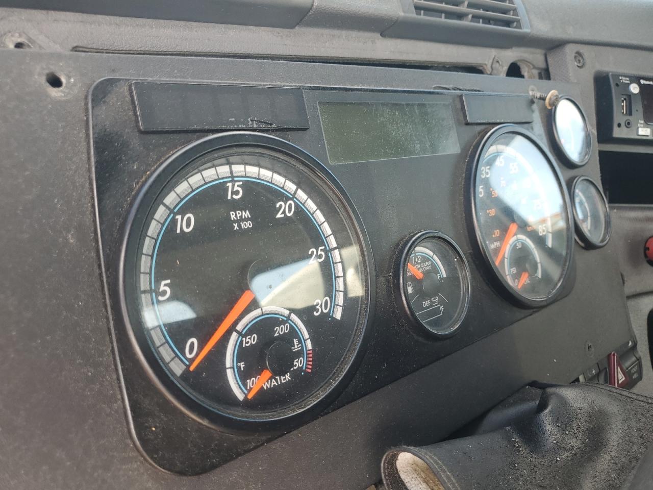 Lot #3265096933 2016 FREIGHTLINER CASCADIA 1