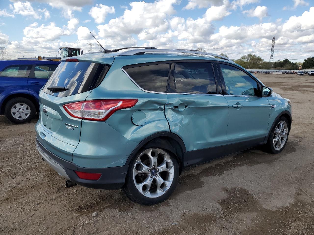 FORD ESCAPE TITANIUM