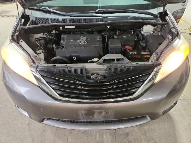 2011 TOYOTA SIENNA LE #3286667282