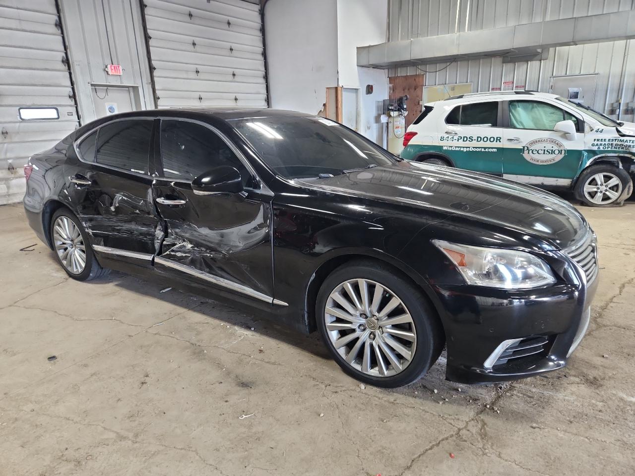 LEXUS LS 460