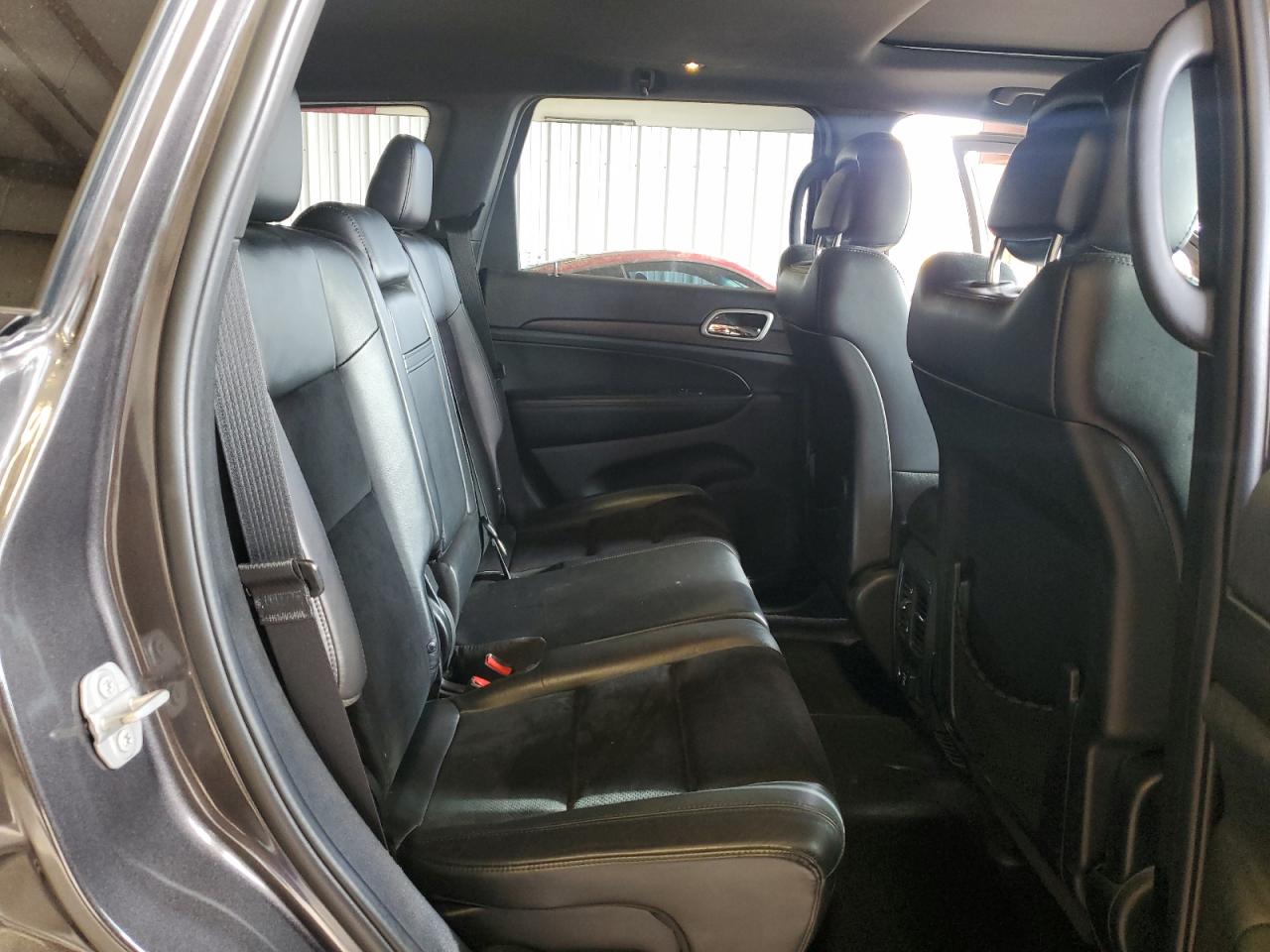 JEEP GRAND CHEROKEE LAREDO