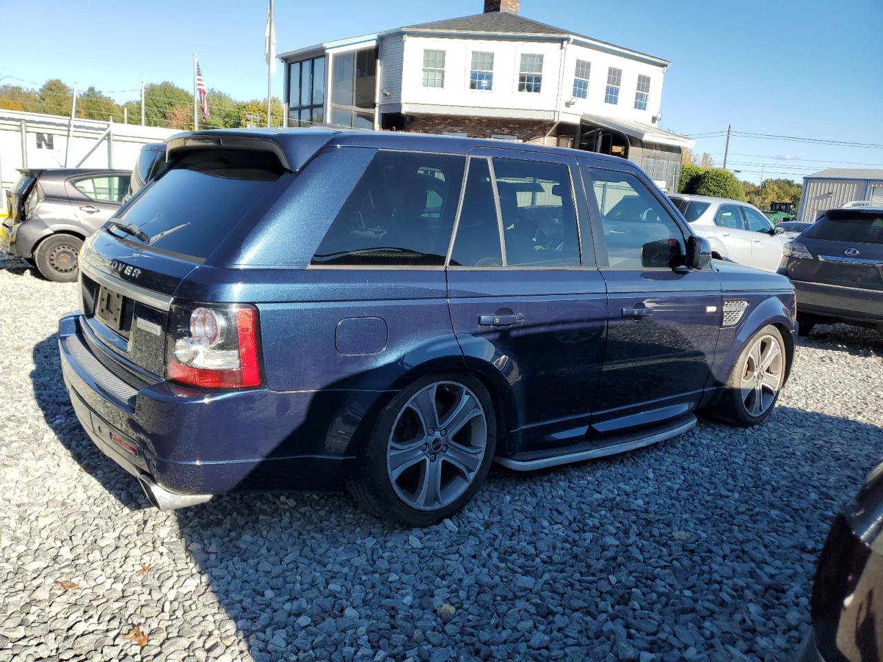 LAND ROVER RANGE ROVER AUTOBIOGRAPHY