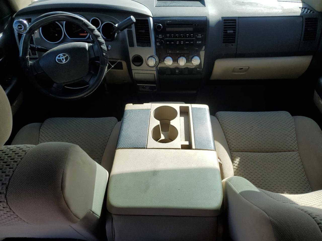 TOYOTA TUNDRA DOUBLE CAB SR5