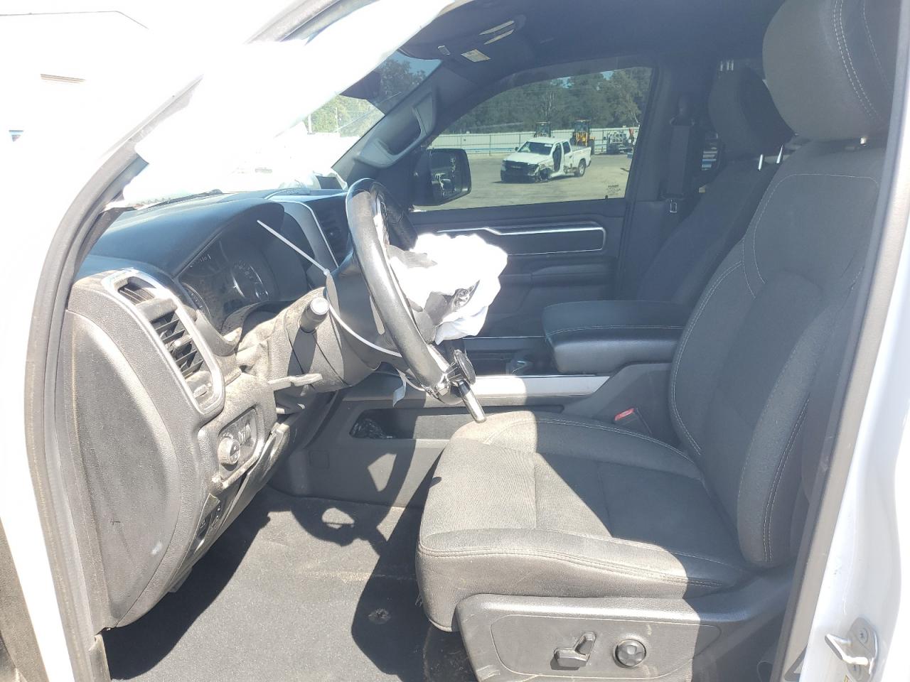 RAM 1500 BIG HORN/LONE STAR