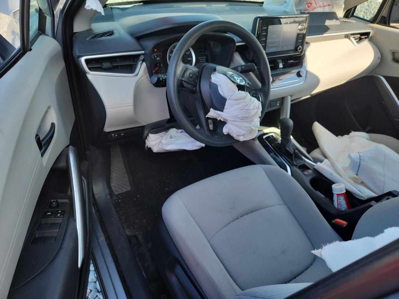 TOYOTA COROLLA CROSS L