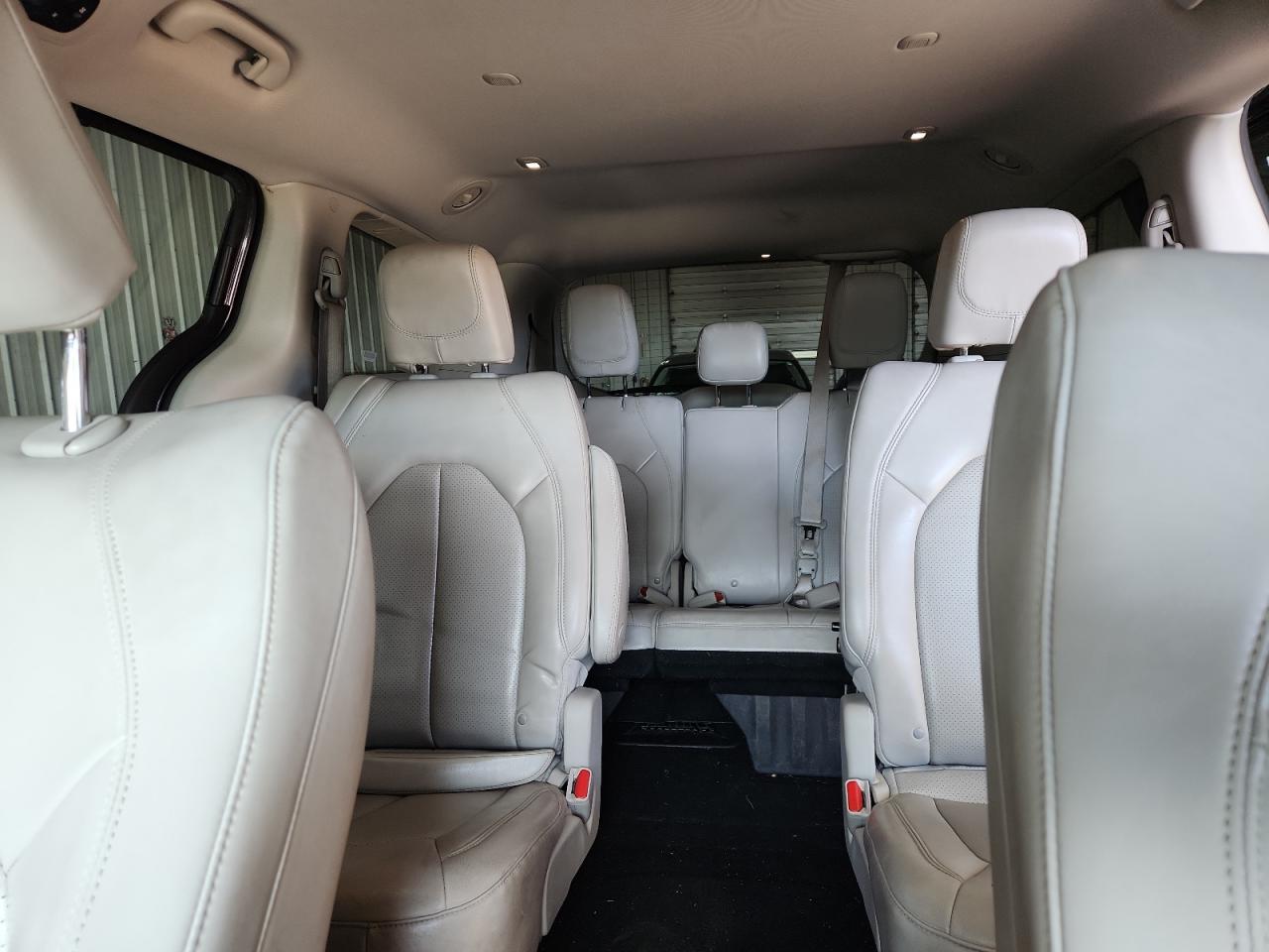 CHRYSLER VOYAGER LXI