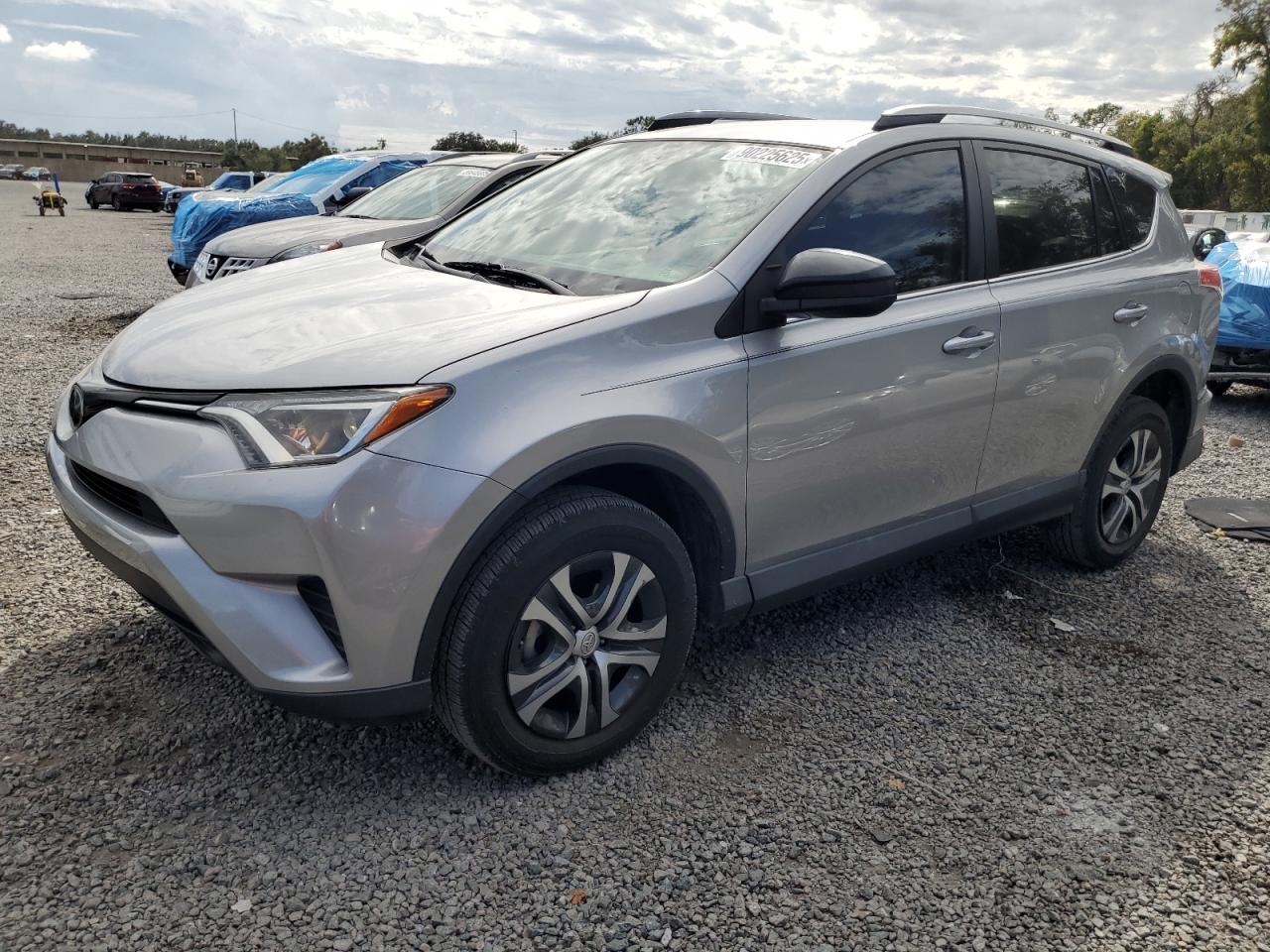 TOYOTA RAV4 LE
