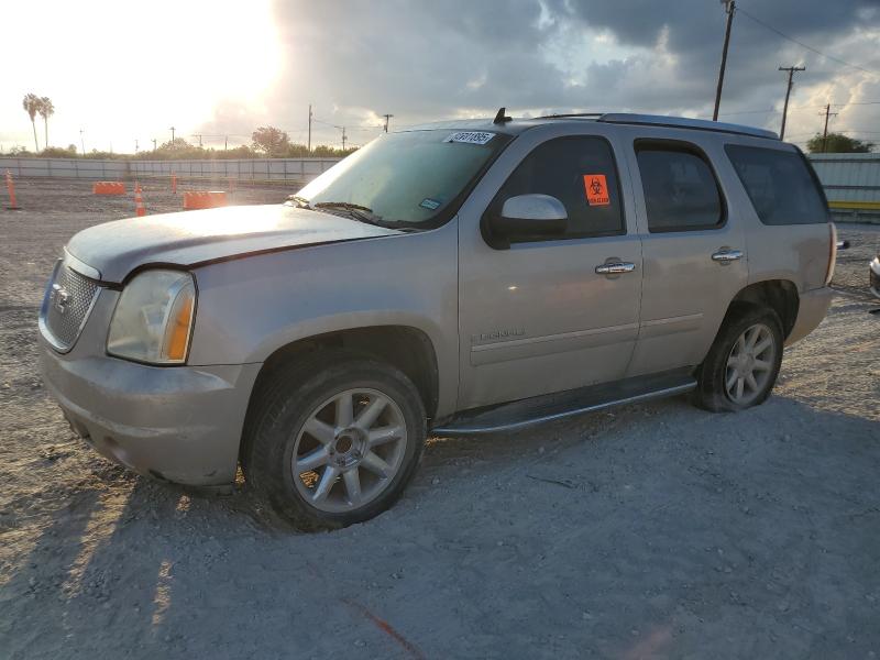 Global Auto Auctions: 2009 GMC YUKON DENA