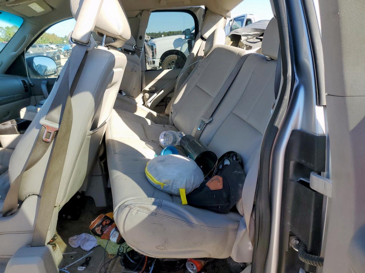 CHEVROLET SILVERADO C1500 LT