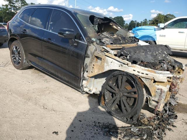 2018 VOLVO XC60 T5 MOMENTUM YV4102RKXJ1081635