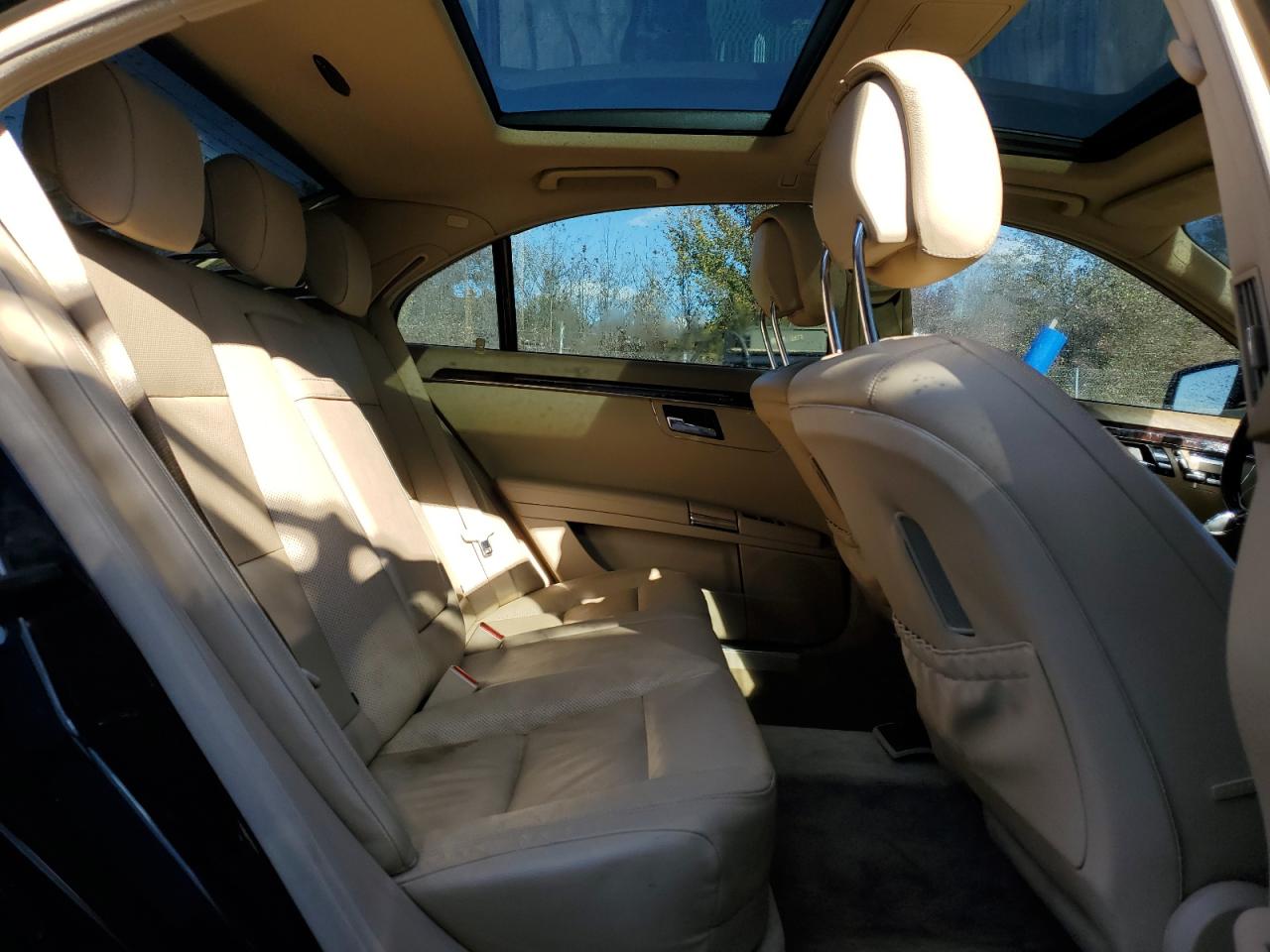 MERCEDES-BENZ S-CLASS 550