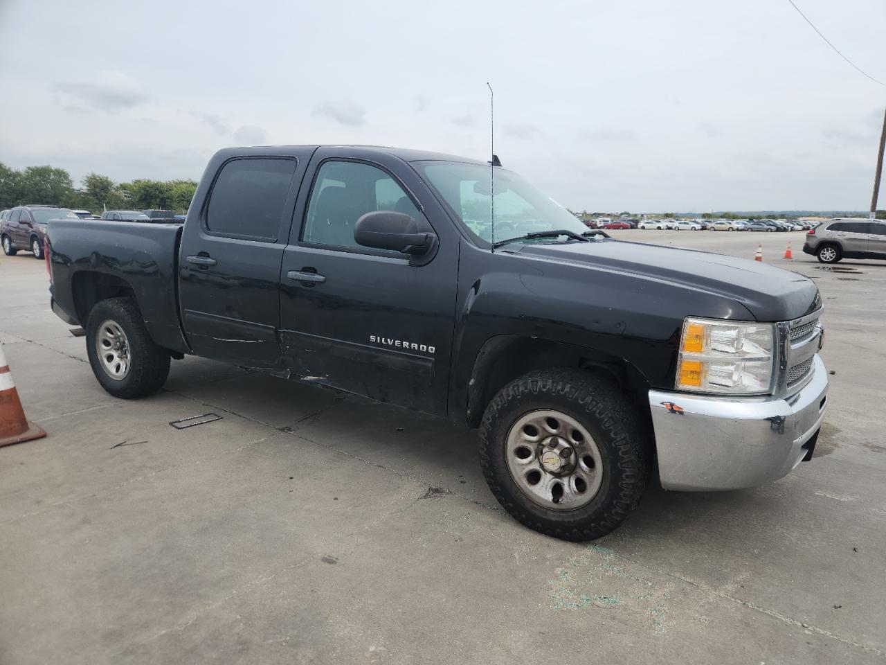 CHEVROLET SILVERADO C1500 LS