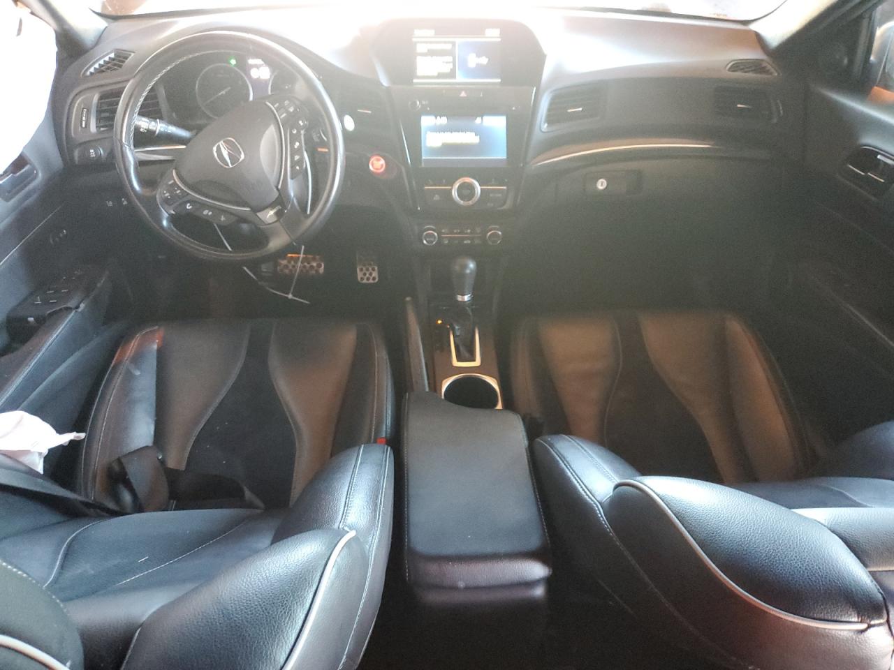 ACURA ILX PREMIUM A-SPEC