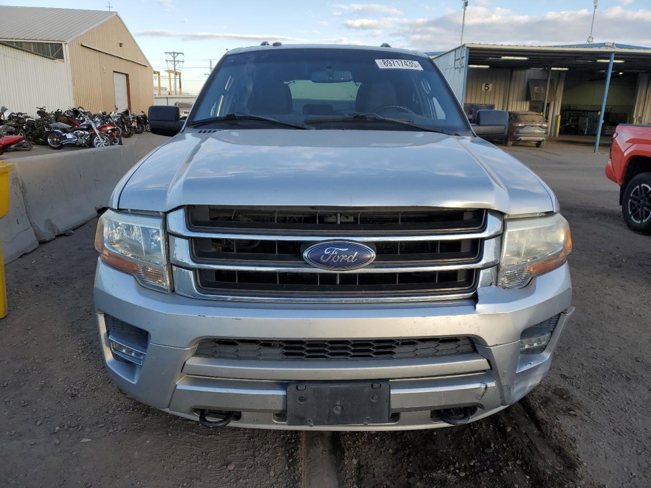 FORD EXPEDITION EL XLT