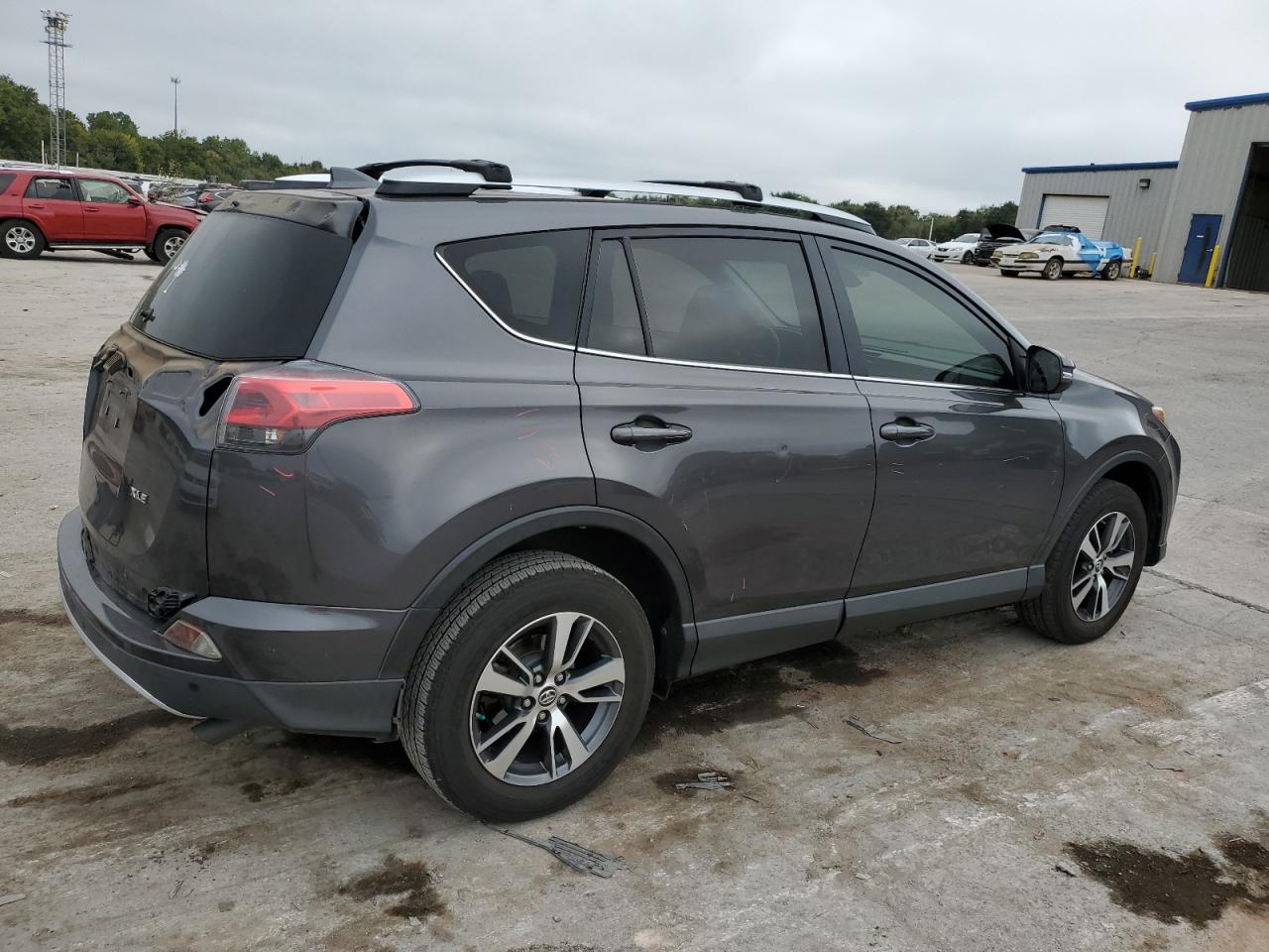 TOYOTA RAV4 XLE