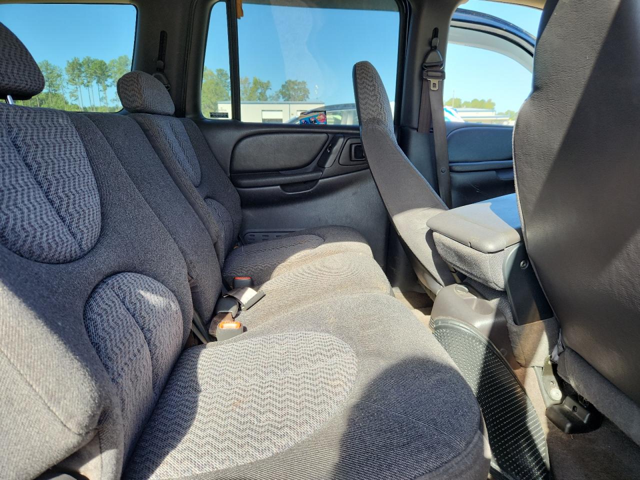 Lot #3282449275 2000 DODGE DURANGO