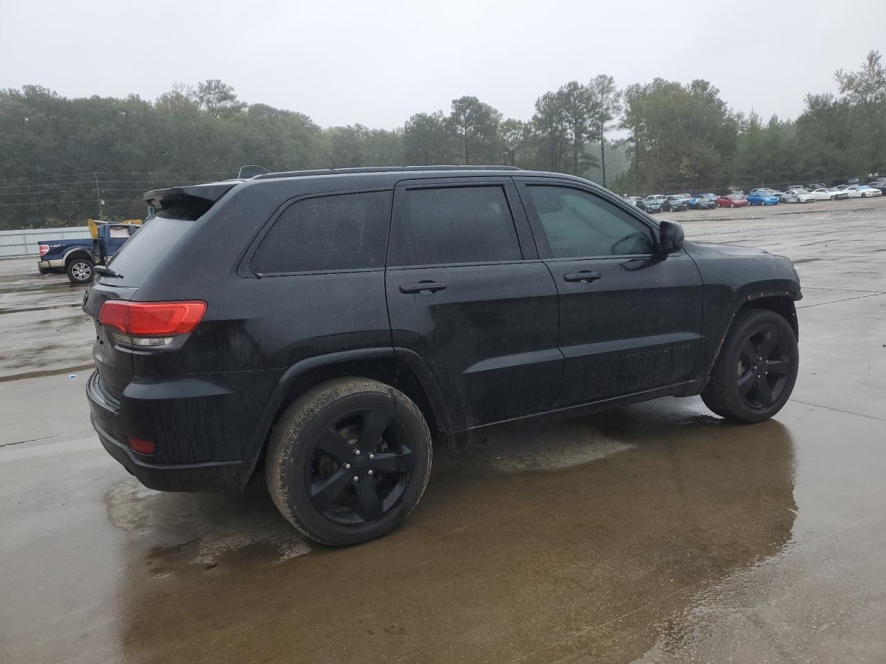 JEEP GRAND CHEROKEE LAREDO