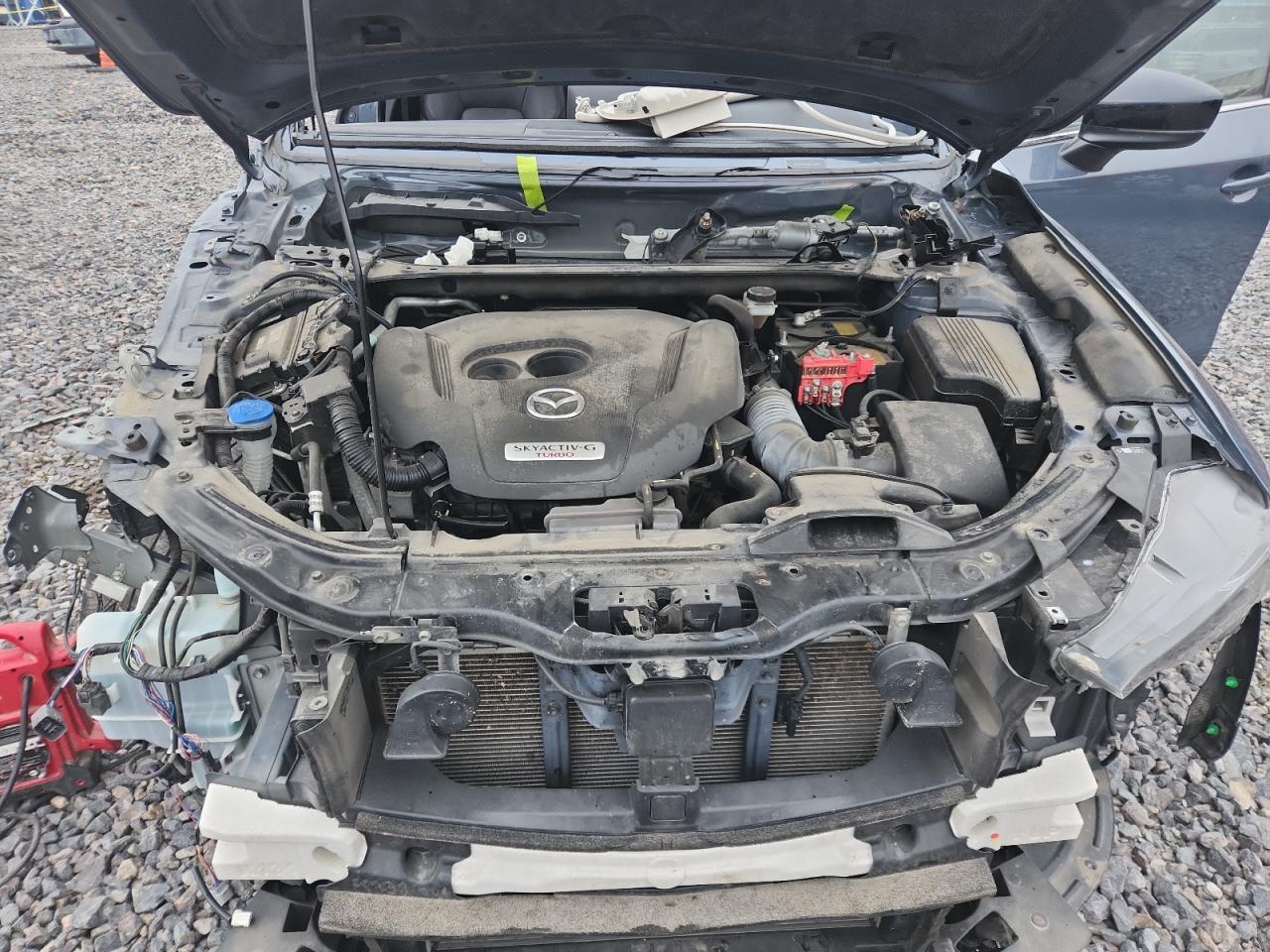 MAZDA CX-5 CARBON EDITION