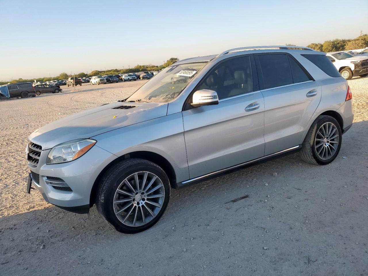 MERCEDES-BENZ M-CLASS 350