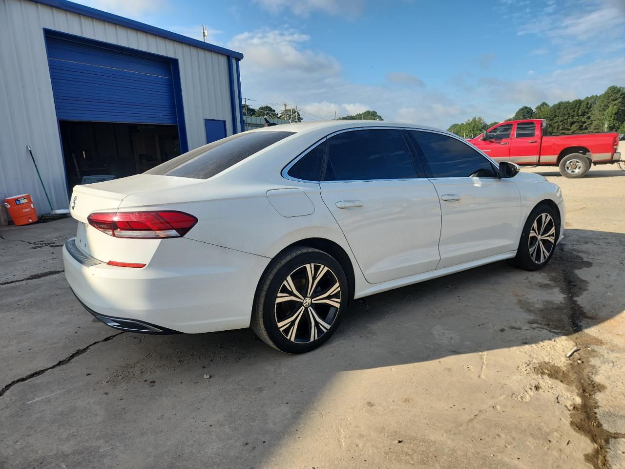 VOLKSWAGEN PASSAT SE