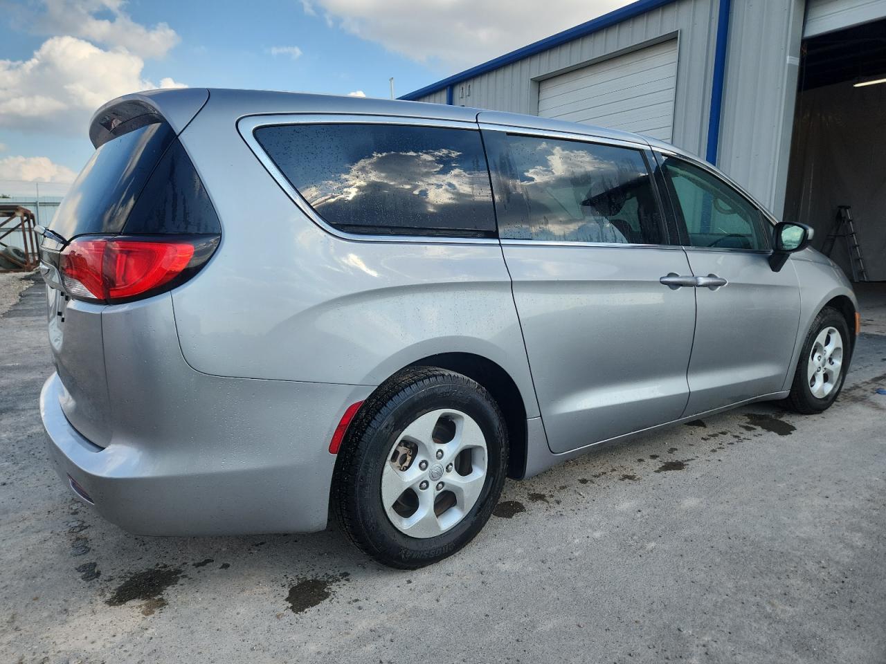 CHRYSLER PACIFICA LX