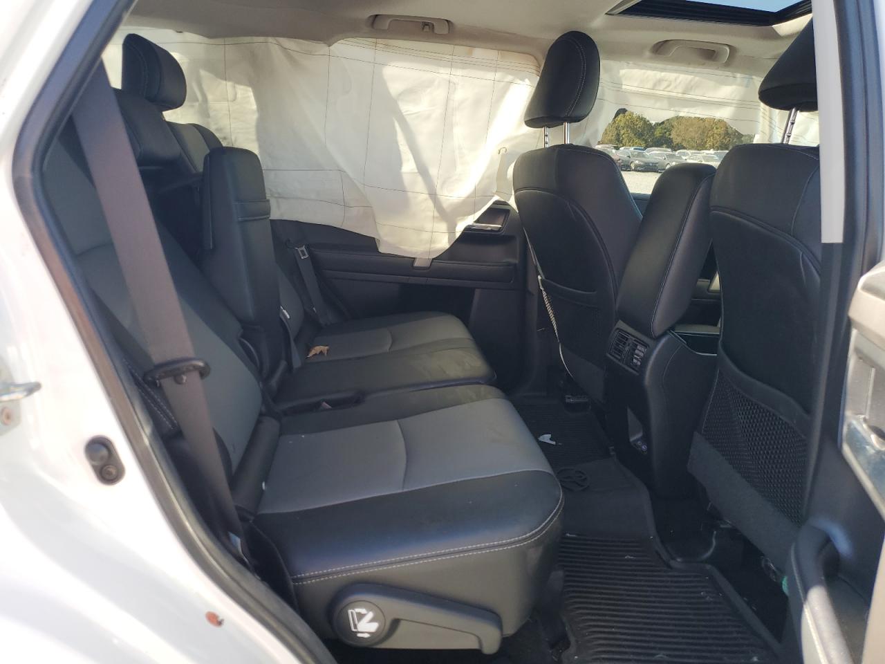 TOYOTA 4RUNNER SR5/SR5 PREMIUM