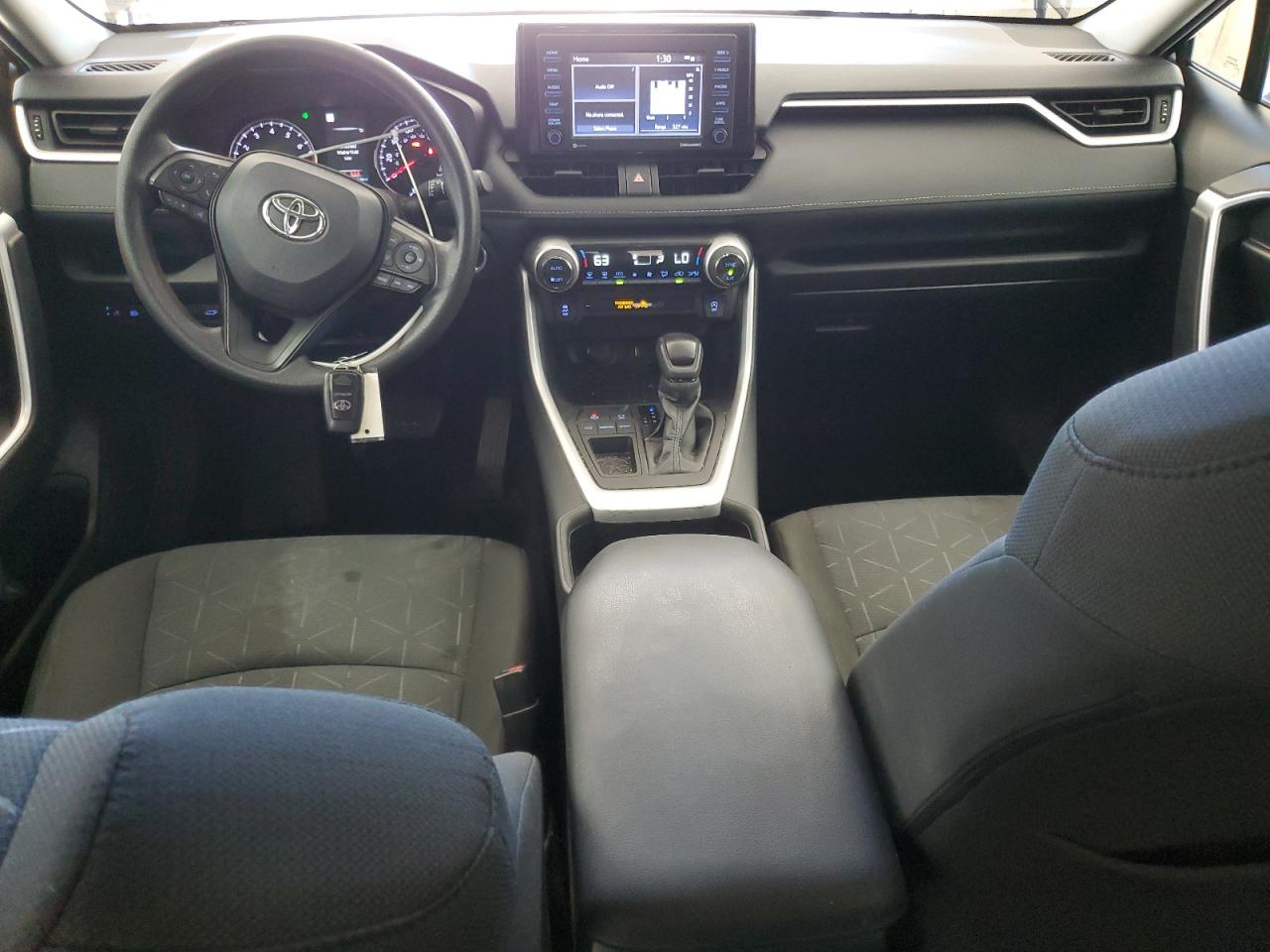 TOYOTA RAV4 XLE