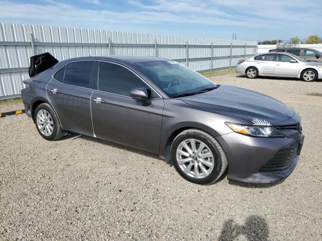 2018 TOYOTA CAMRY L 4T1B11HK8JU103853