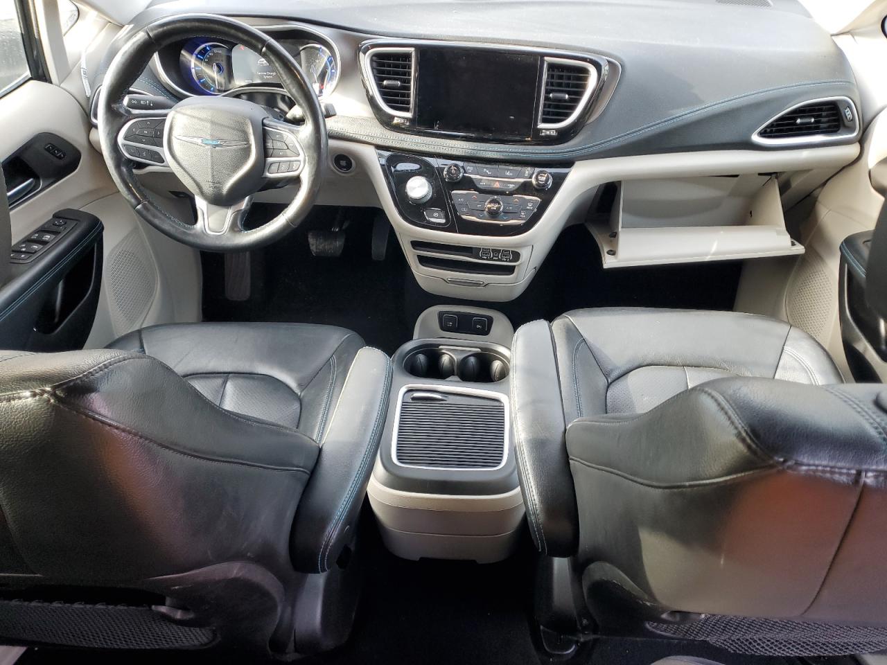 CHRYSLER PACIFICA HYBRID TOURING L