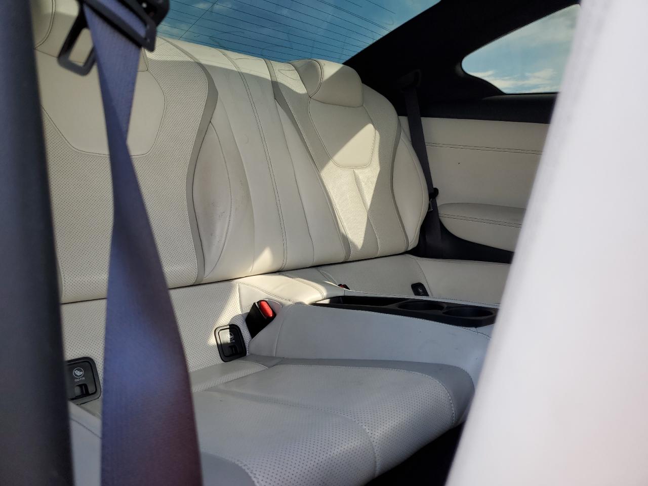 INFINITI Q60 RED SPORT 400