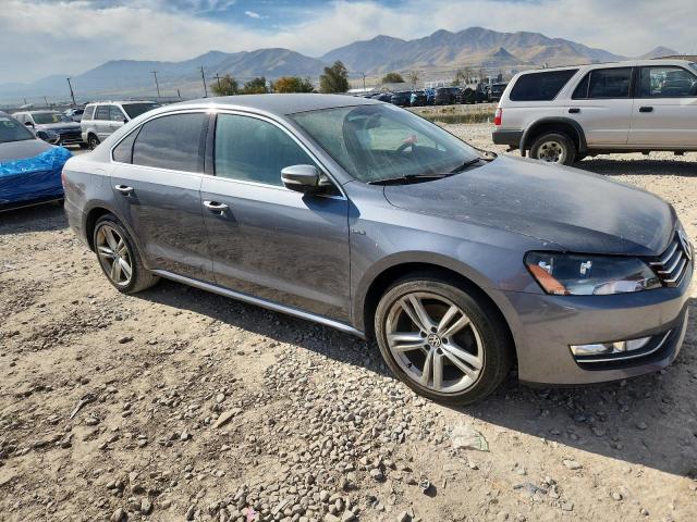 2015 VOLKSWAGEN PASSAT S 1VWAT7A36FC098758