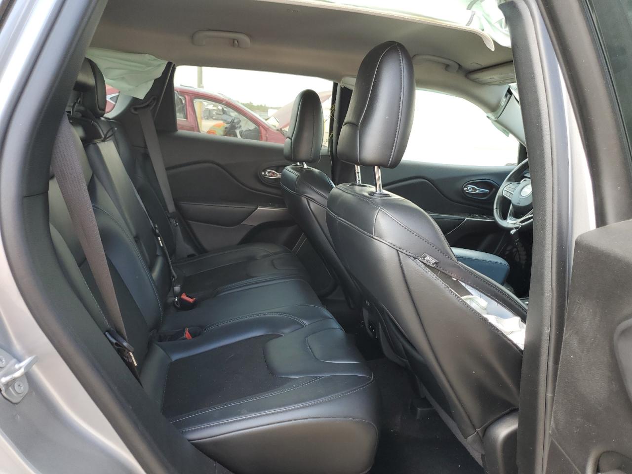 JEEP GRAND CHEROKEE LATITUDE PLUS