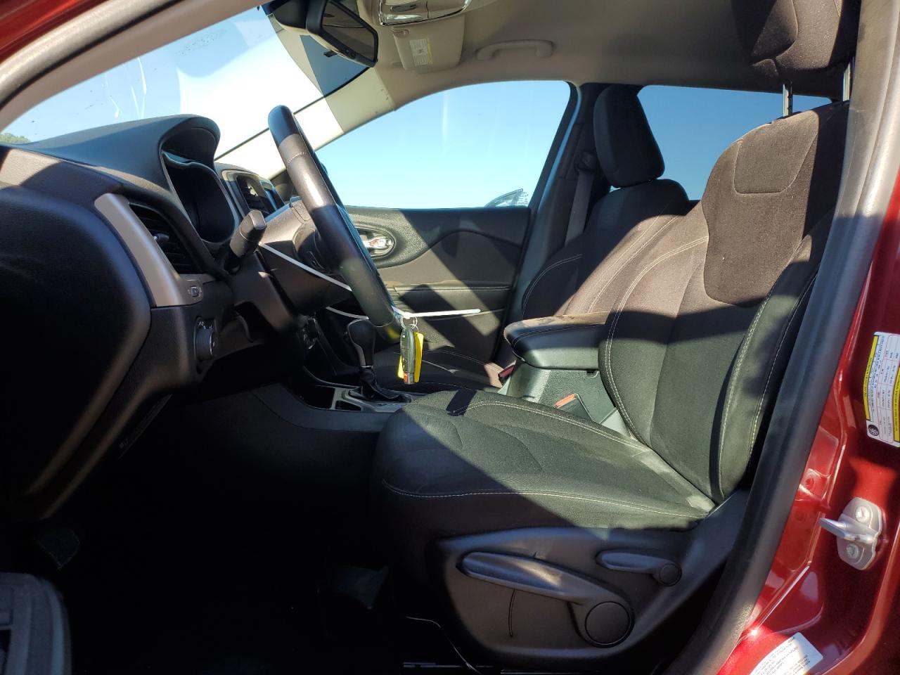 JEEP GRAND CHEROKEE LATITUDE