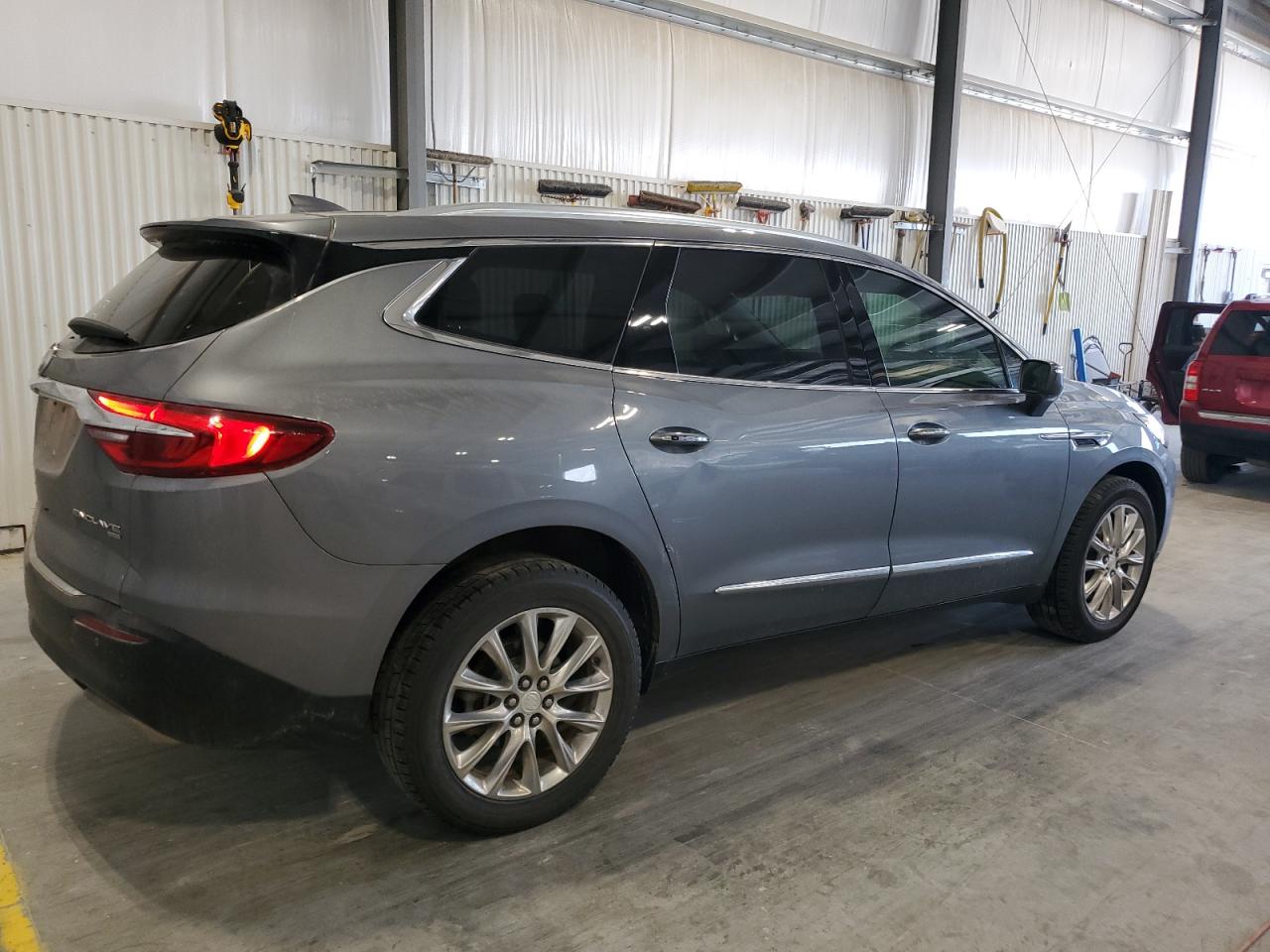 BUICK ENCLAVE ESSENCE