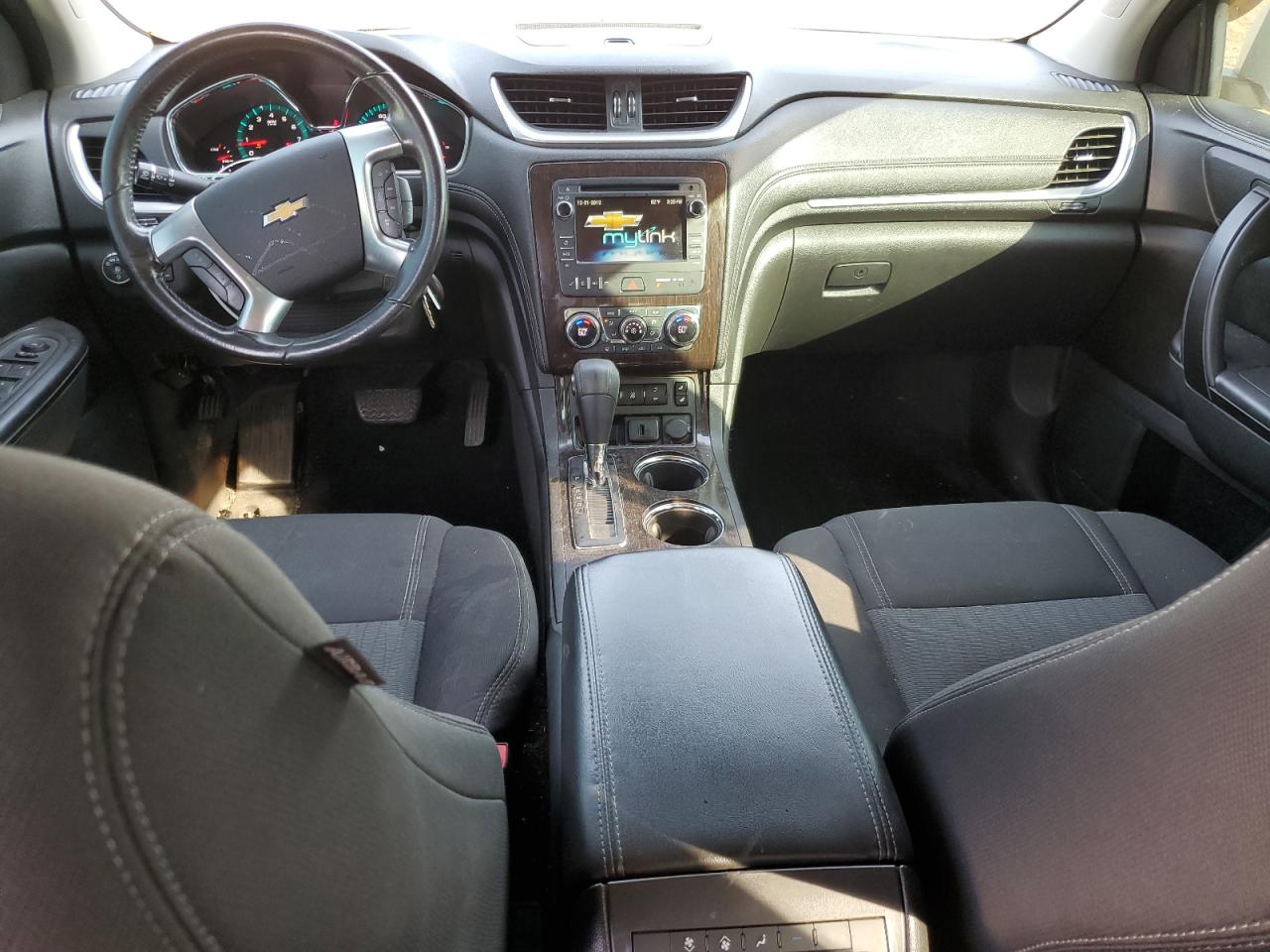 CHEVROLET TRAVERSE LT