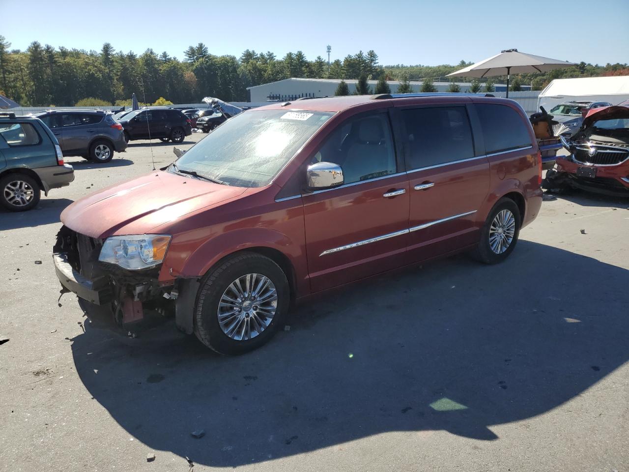 CHRYSLER TOWN & COUNTRY LIMITED