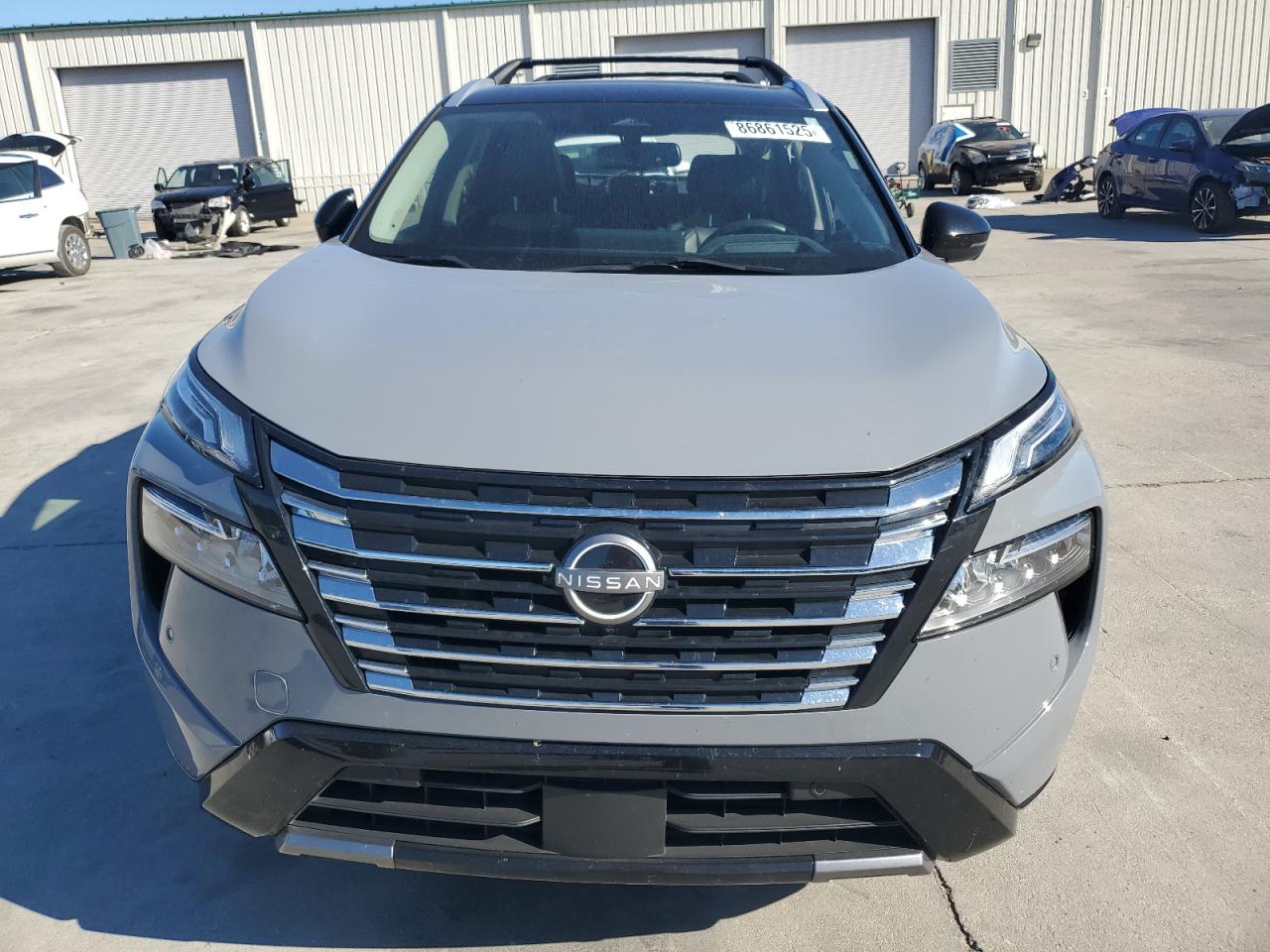 NISSAN ROGUE PLATINUM