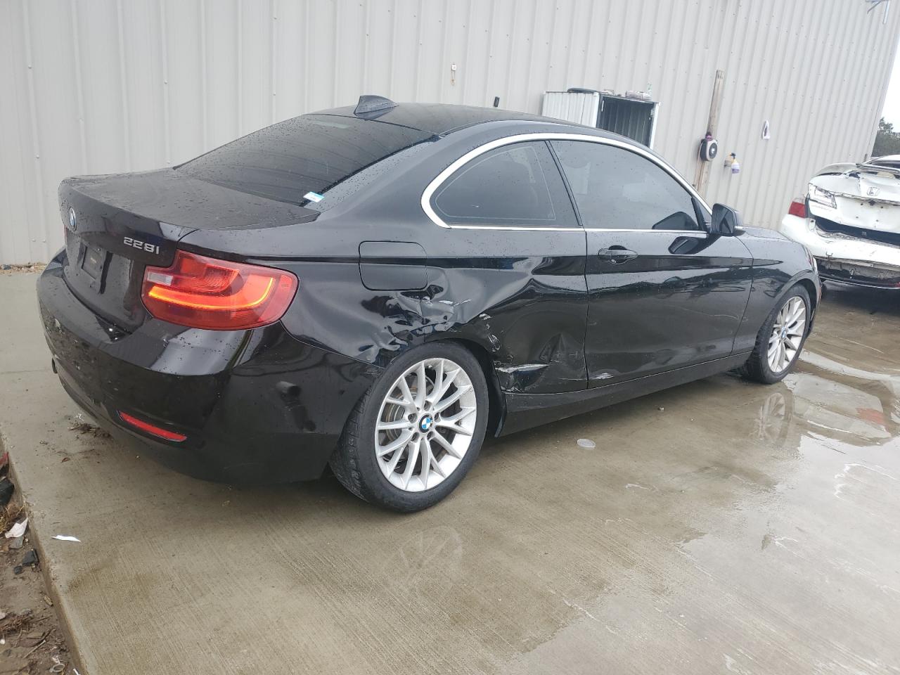 BMW 2 SERIES I