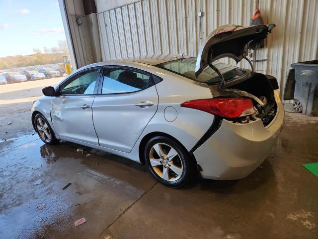2013 HYUNDAI ELANTRA GL - 5NPDH4AE5DH303263