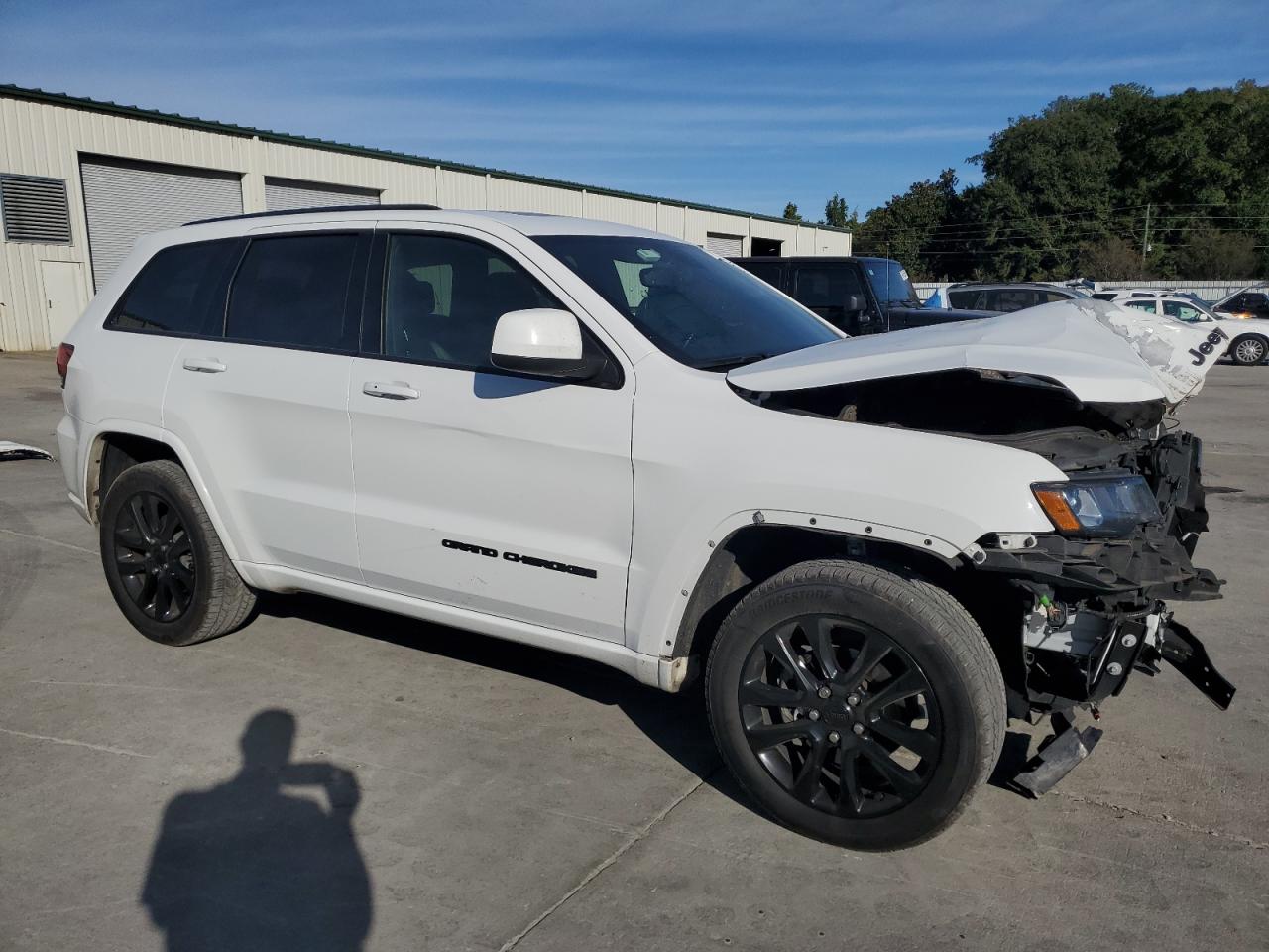 JEEP GRAND CHEROKEE LAREDO
