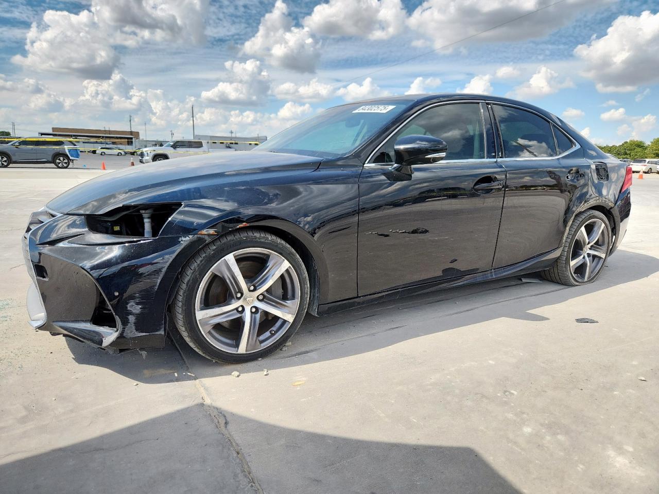 LEXUS IS 200T