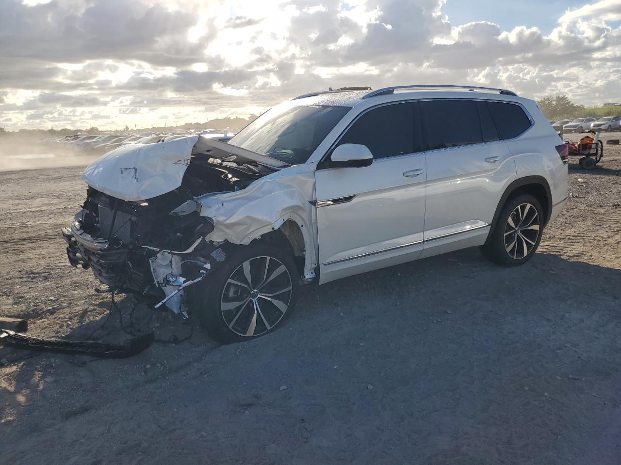 VOLKSWAGEN ATLAS SEL PREMIUM R-LINE