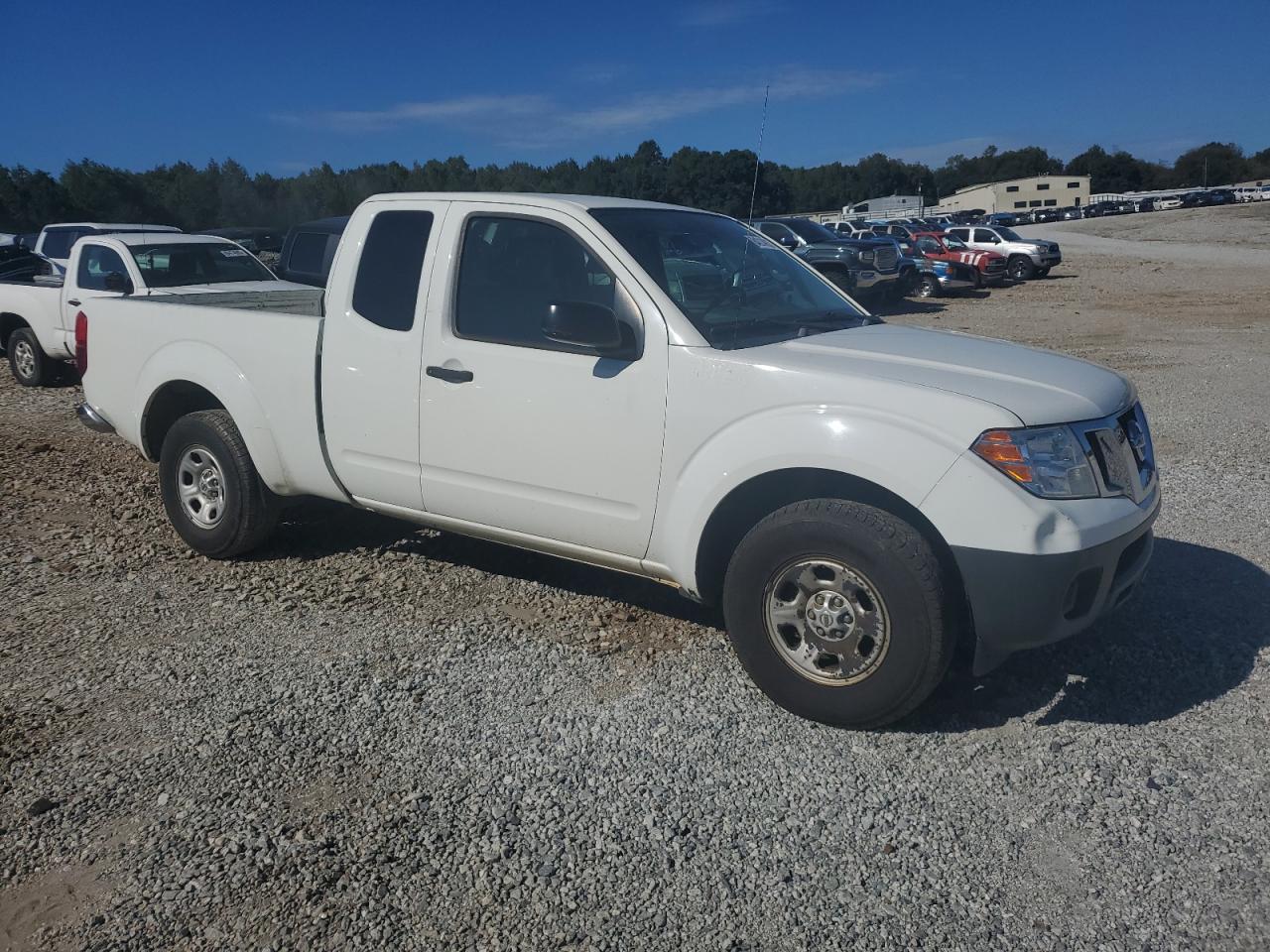 NISSAN FRONTIER S
